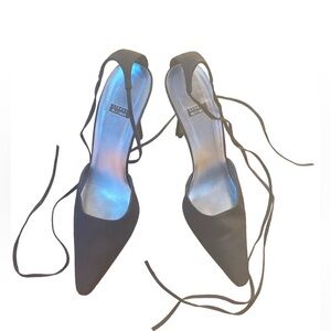 STUART WEITZMAN heels